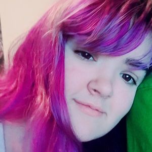 Meet your Posher, Angelisa